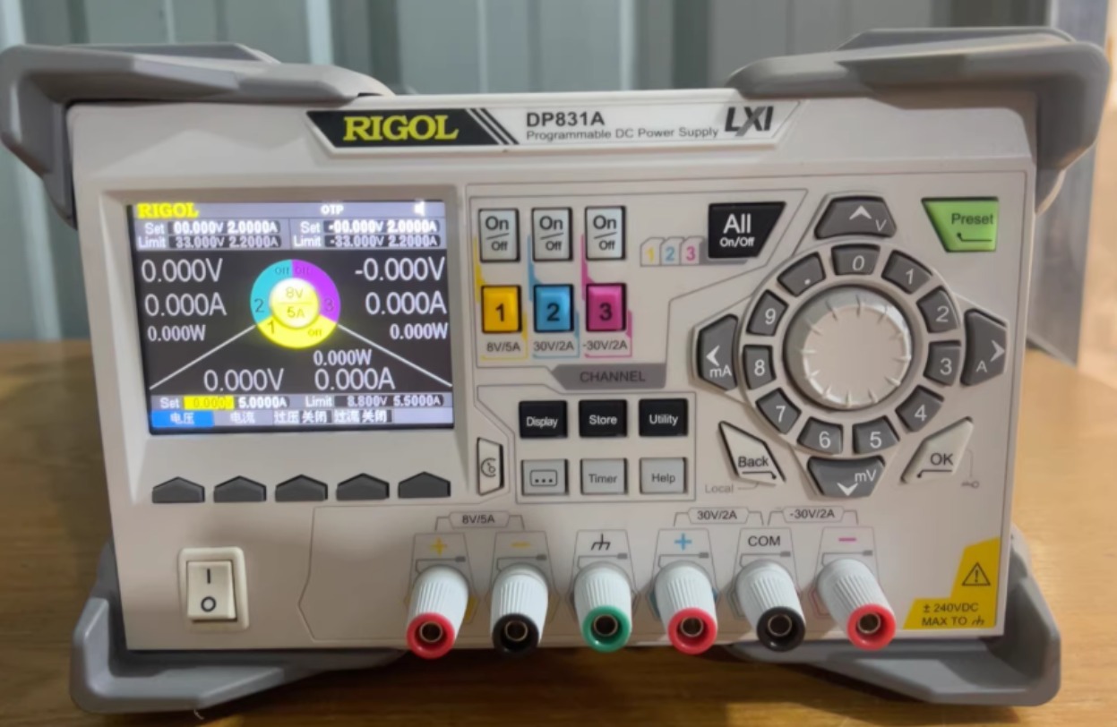 1pc Rigol DP831A Triple Output - Linear Dc Power Supply Triple Output recension och pris